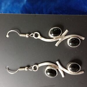 Vintage Native American Onyx & Sterling Silver Hook Style Earrings